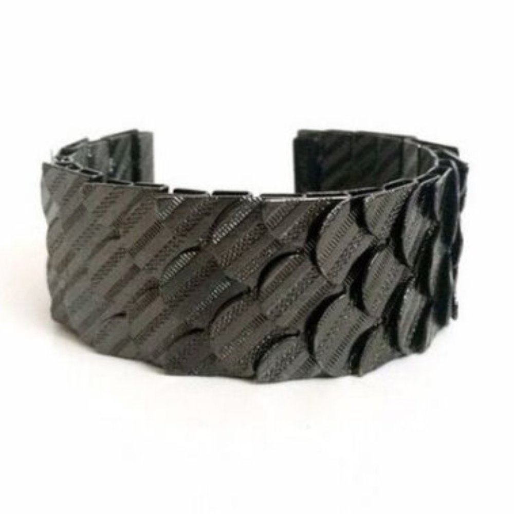Jewelmint Black Swan Cuff